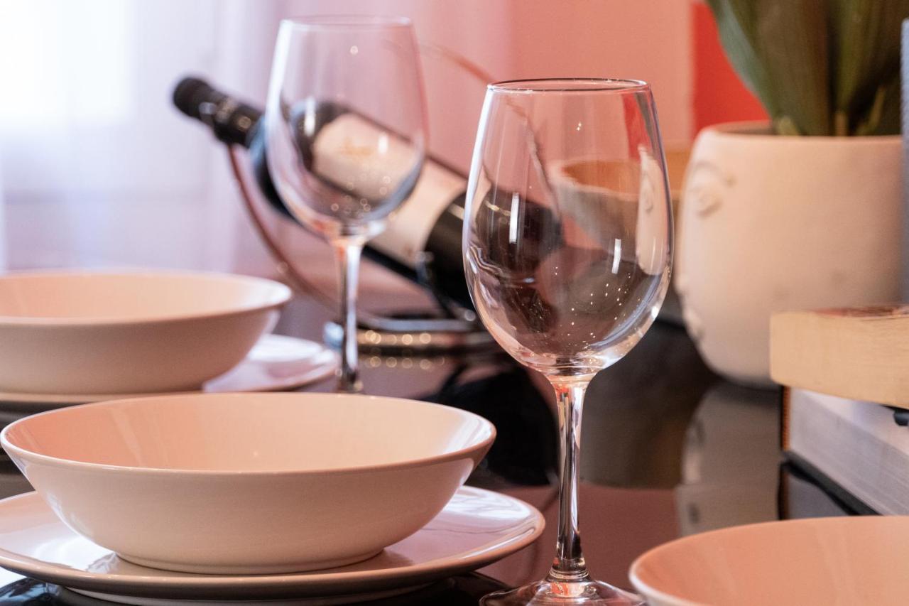 Gran Via Central Lovely Private Apt In The Heart Of Chueca Lejlighed Madrid Eksteriør billede
