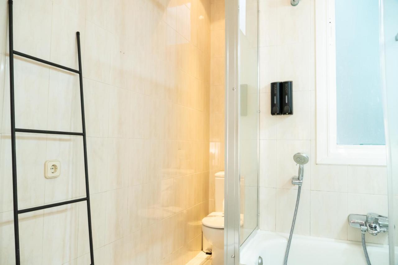 Gran Via Central Lovely Private Apt In The Heart Of Chueca Lejlighed Madrid Eksteriør billede