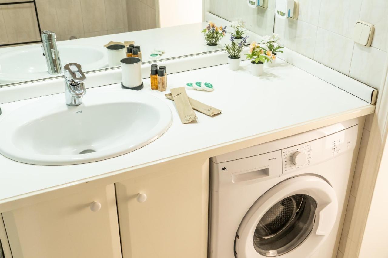 Gran Via Central Lovely Private Apt In The Heart Of Chueca Lejlighed Madrid Eksteriør billede