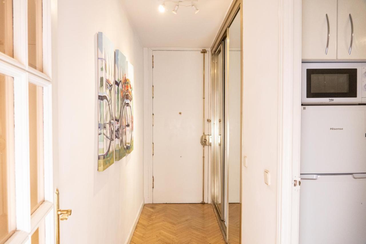 Gran Via Central Lovely Private Apt In The Heart Of Chueca Lejlighed Madrid Eksteriør billede
