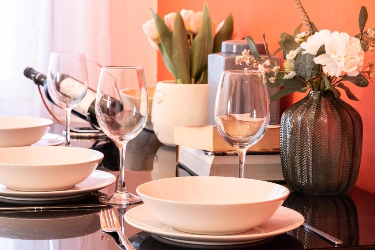 Gran Via Central Lovely Private Apt In The Heart Of Chueca Lejlighed Madrid Eksteriør billede